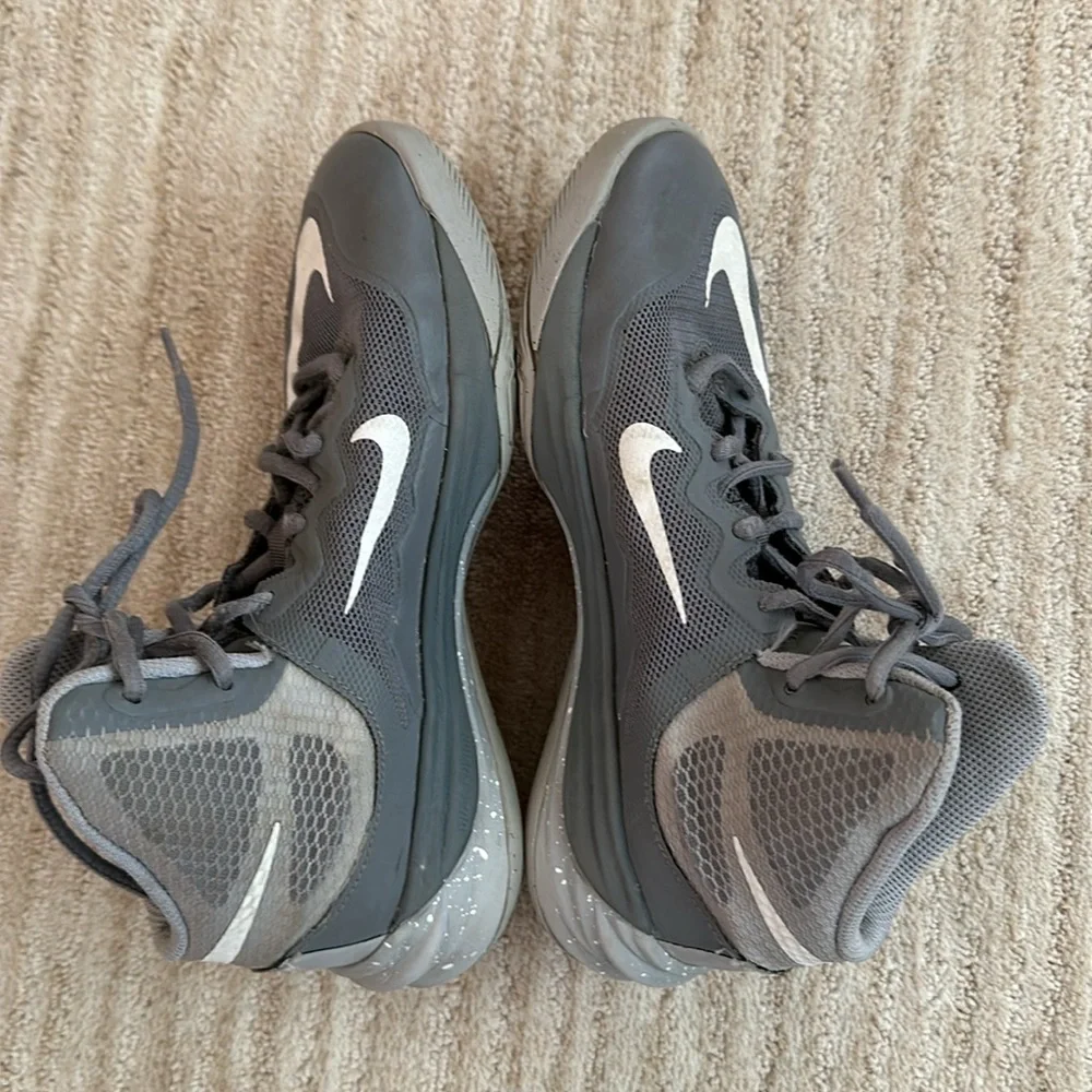 Nike Prime Hype DF 2 Cool Grey (GS) White Wolf Grey Style 807613-002 Size 4